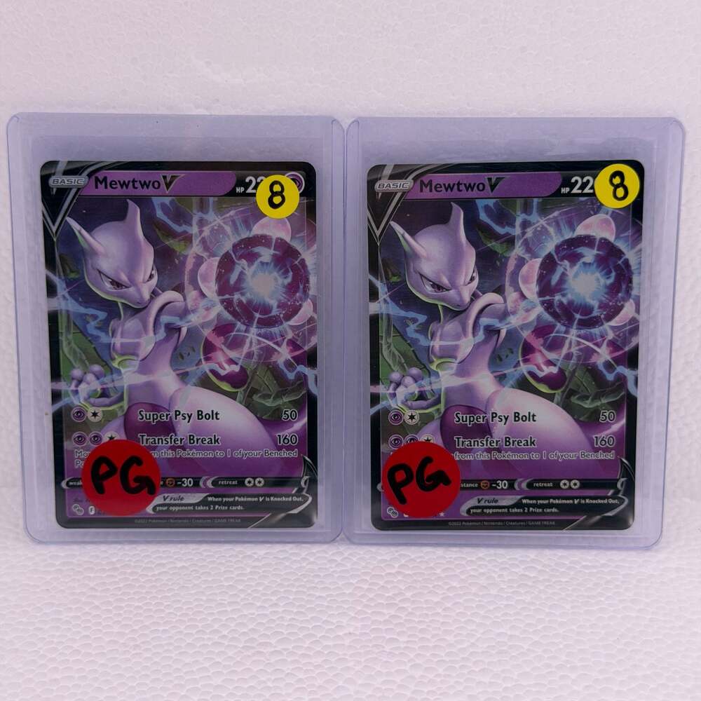 2022 Pokemon GO Mewtwo V 030/078 Holo Ultra Rare Card
